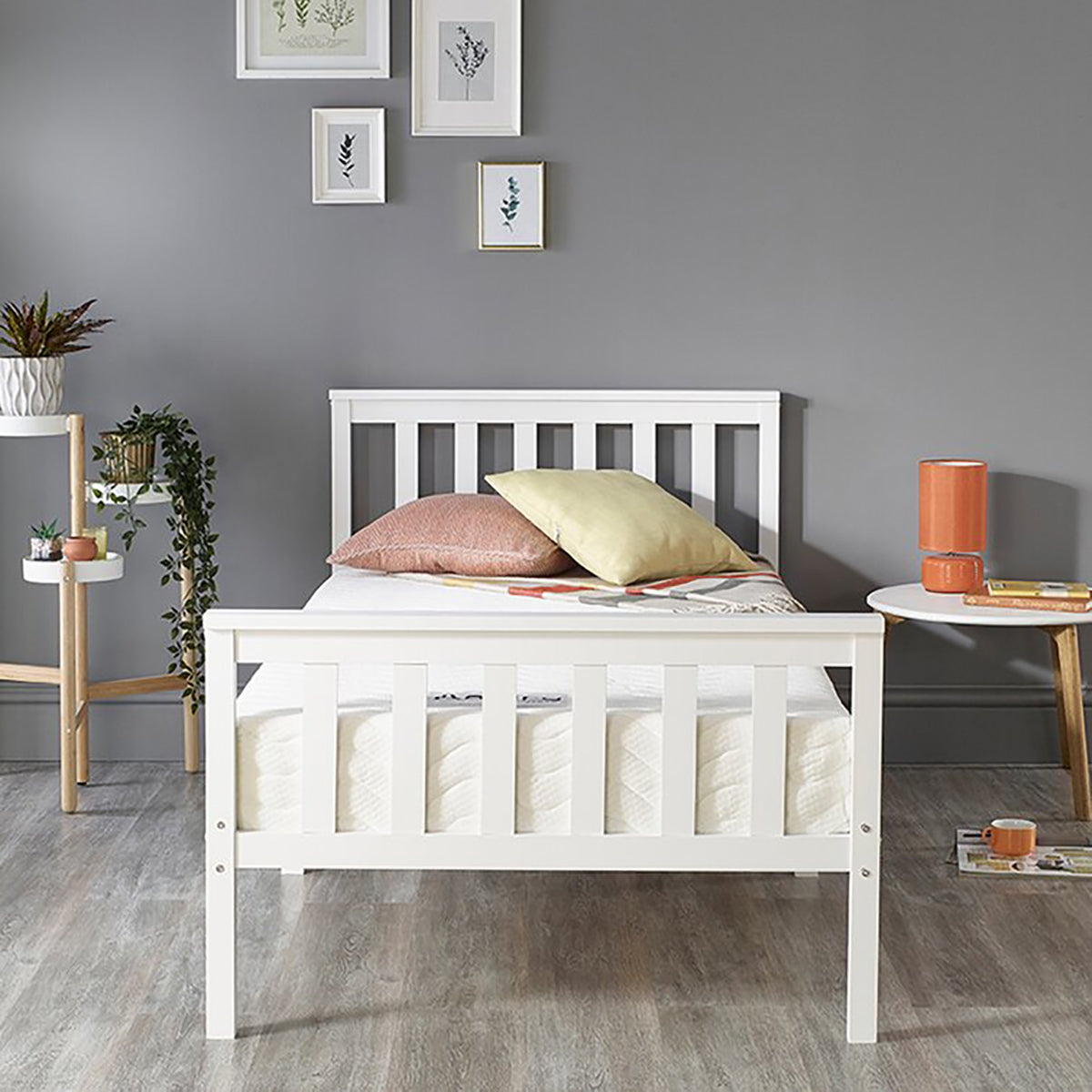 Single Aadi Shaker Wooden Bed