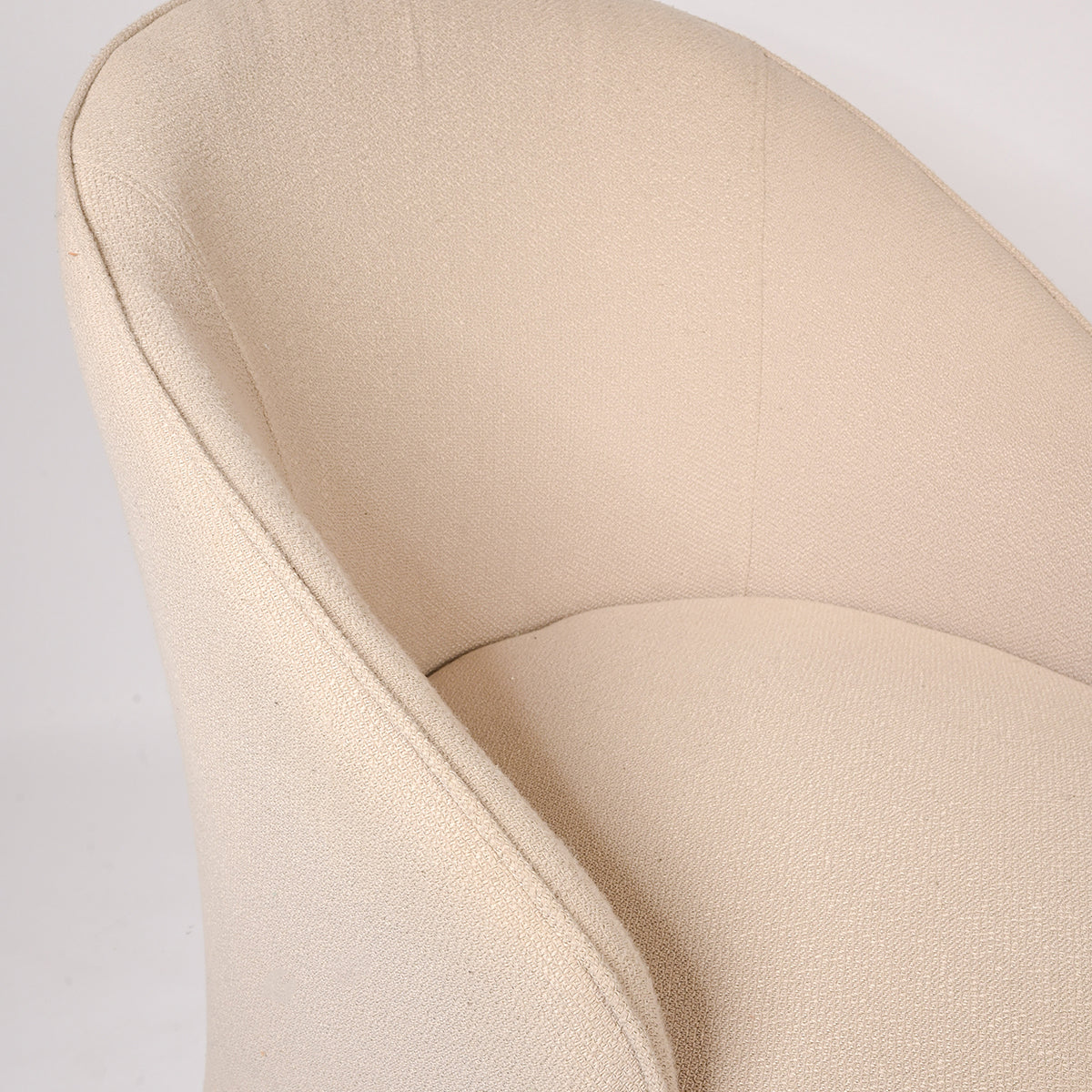 Classy Barrel Chair