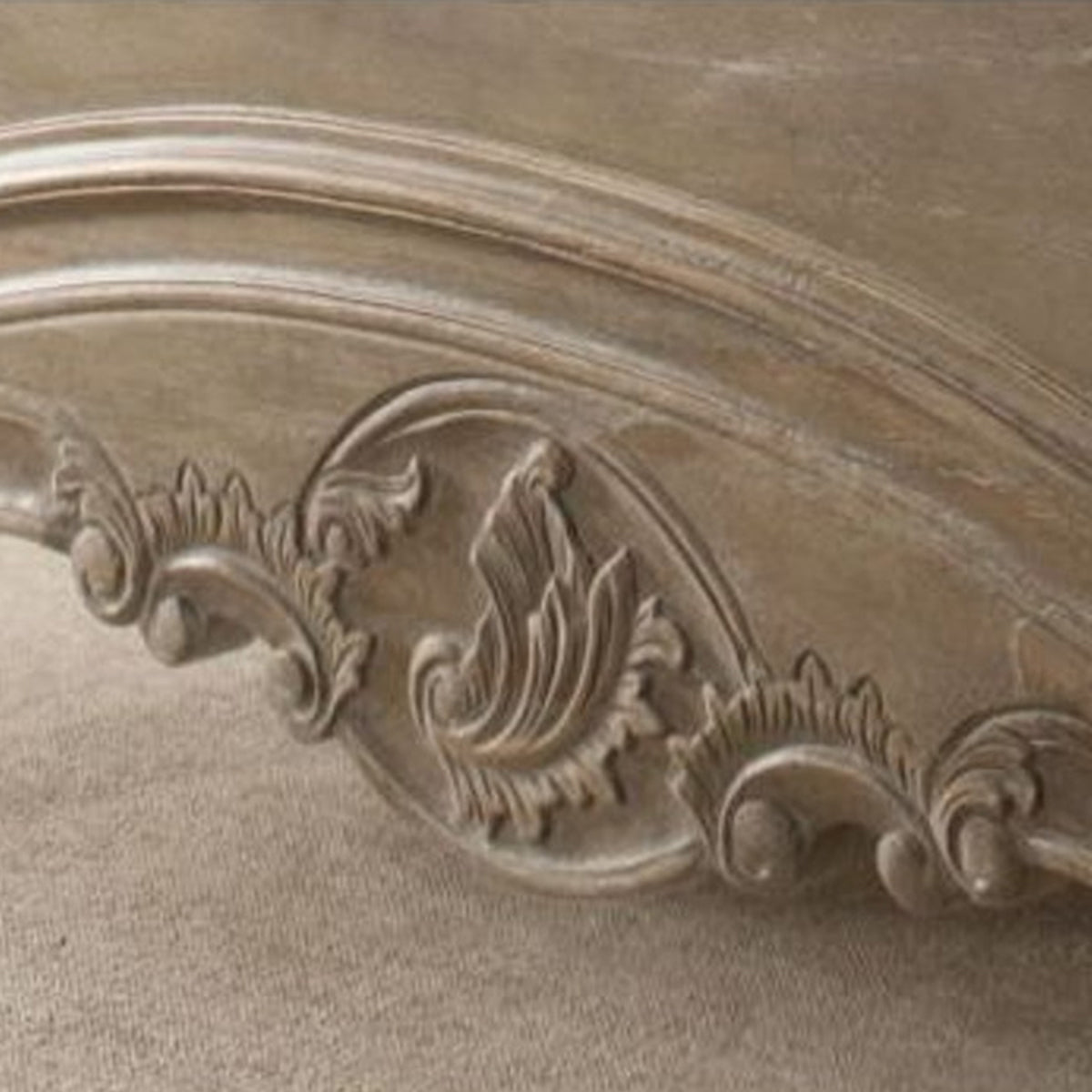 Wooden Luxury Carved Bed