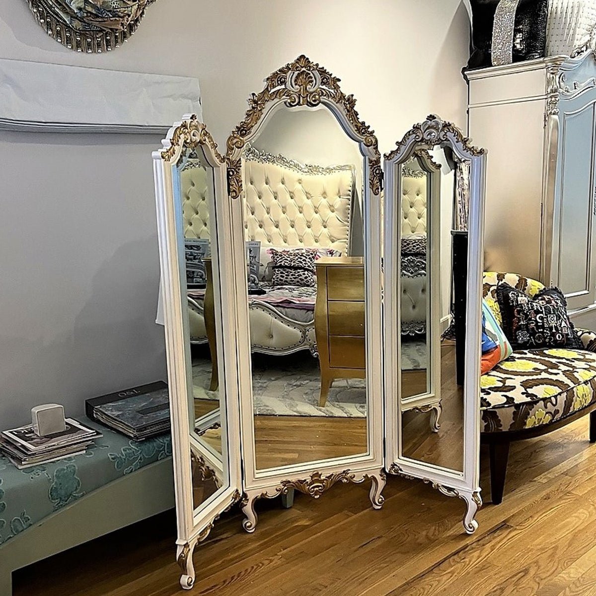 Alaskan King French Bedroom Set