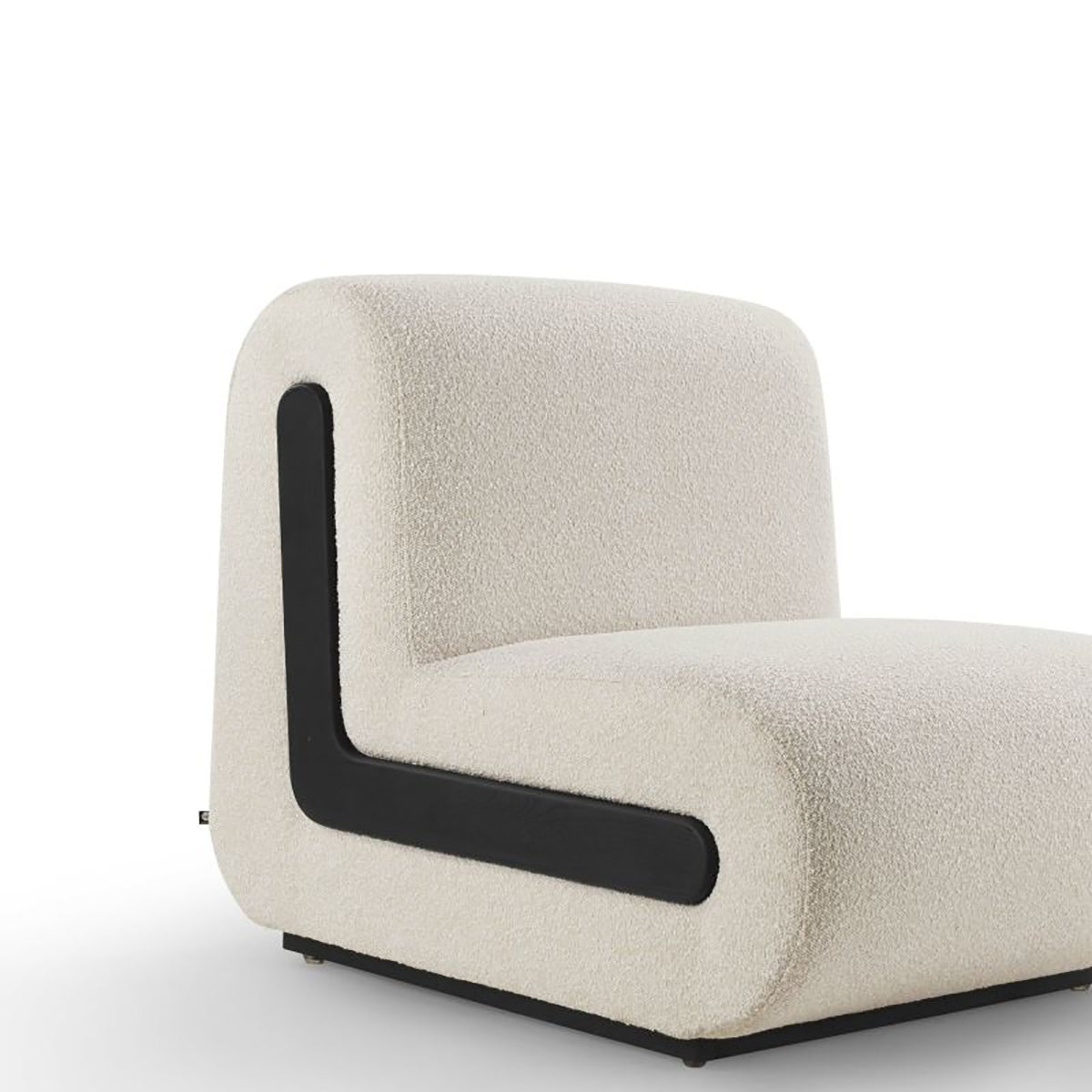 Curved Lounge Chair