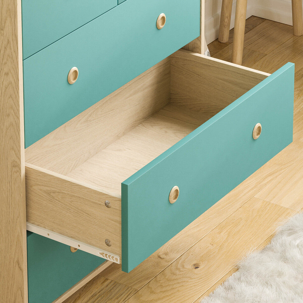 5 Drawers Wooden Chest