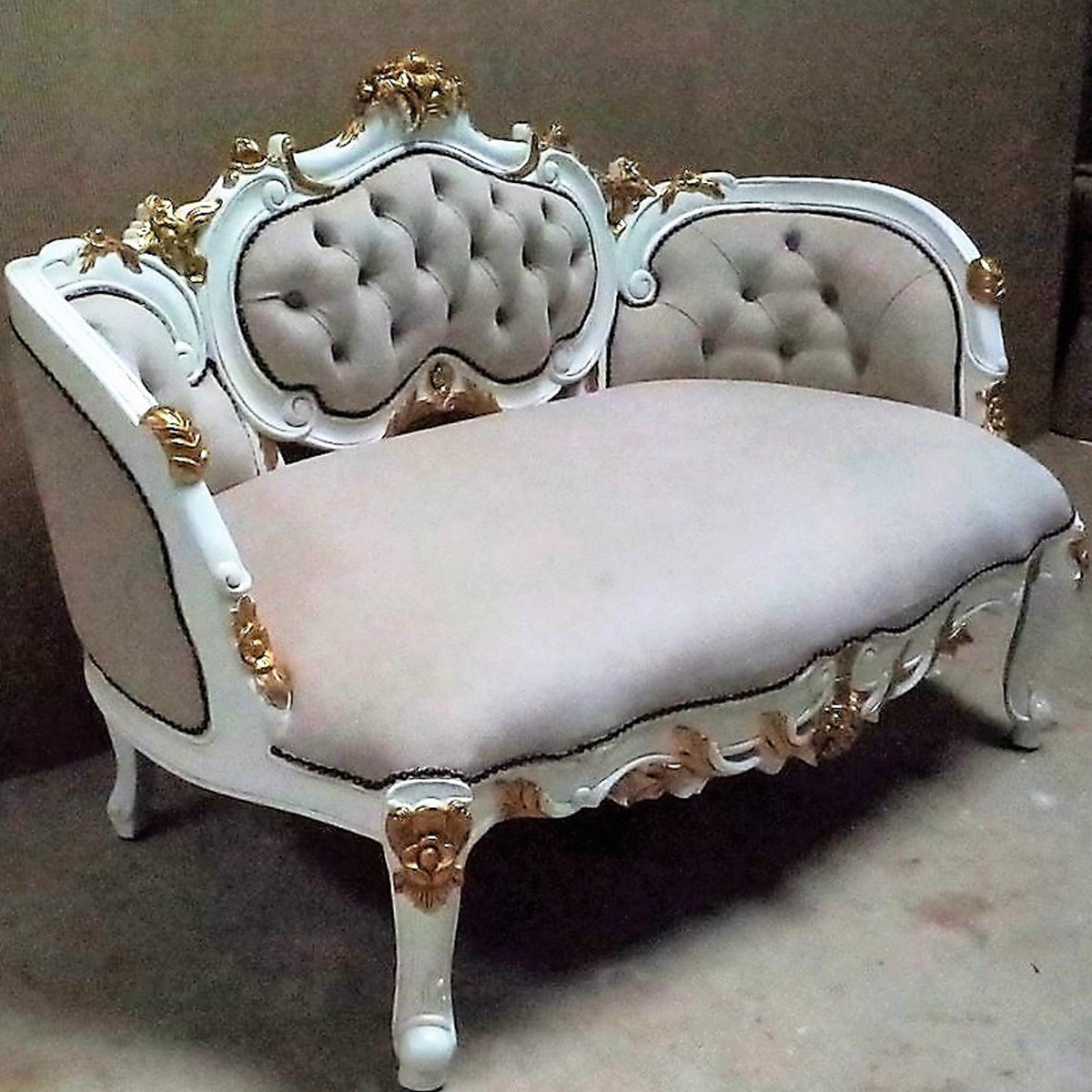 Alaskan King French Bedroom Set