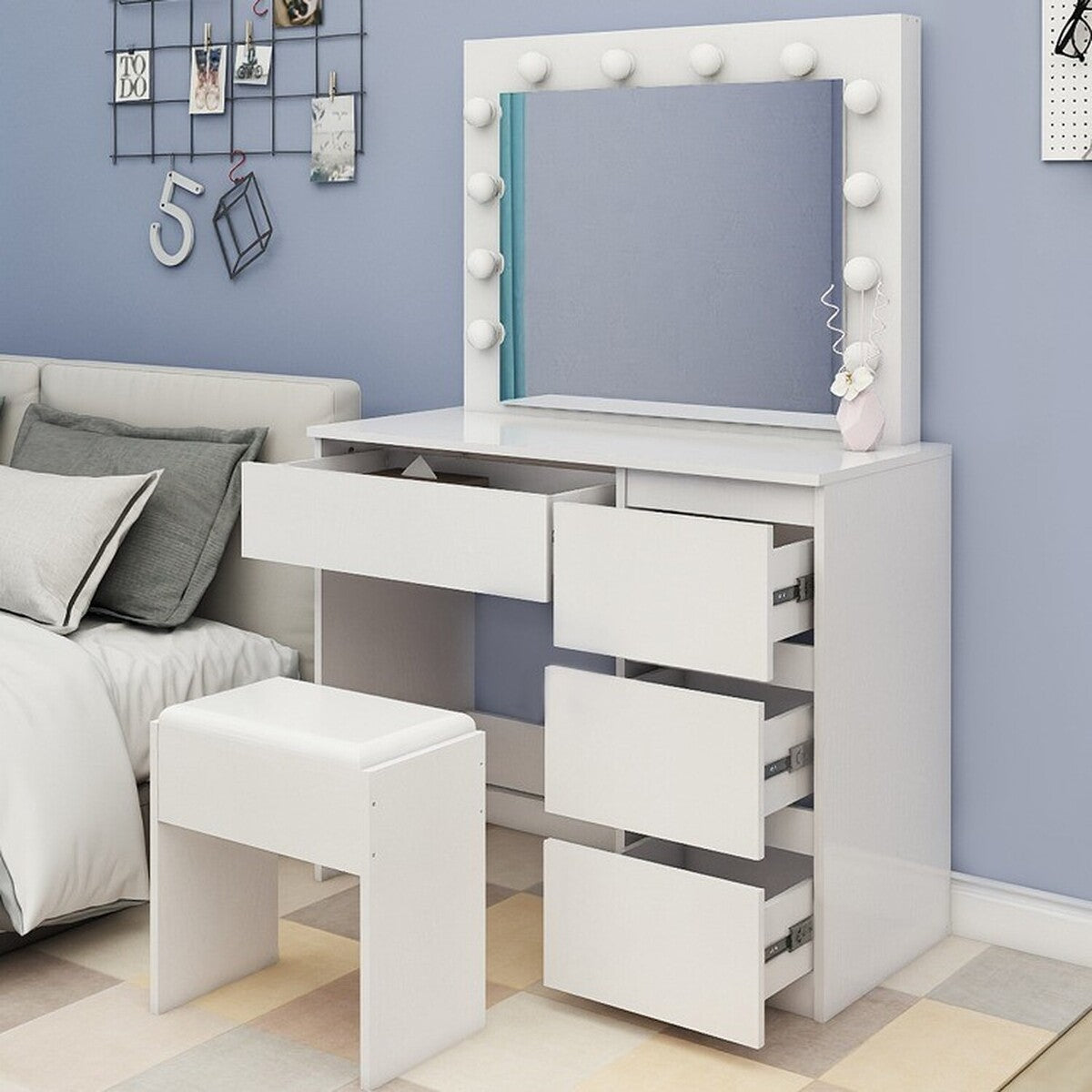Dressing Table With  Stool And LED Bulbs