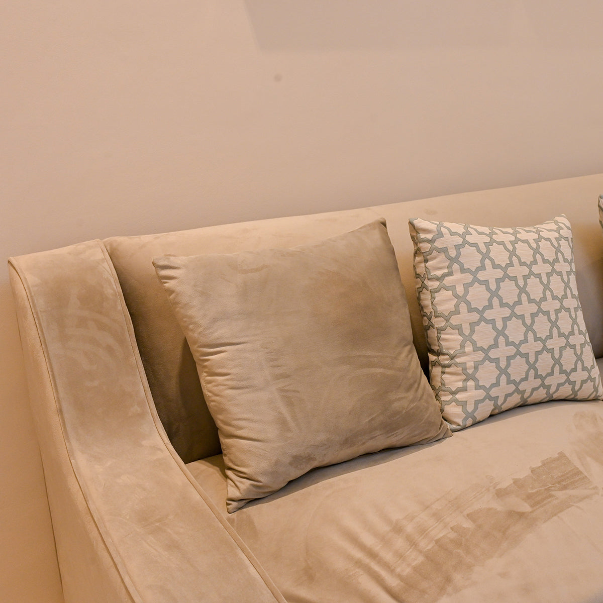 Curved Armrest 2-Seater