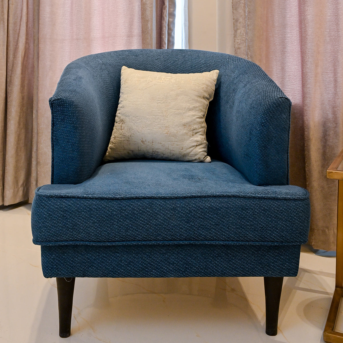 Luxurious Accent Chair