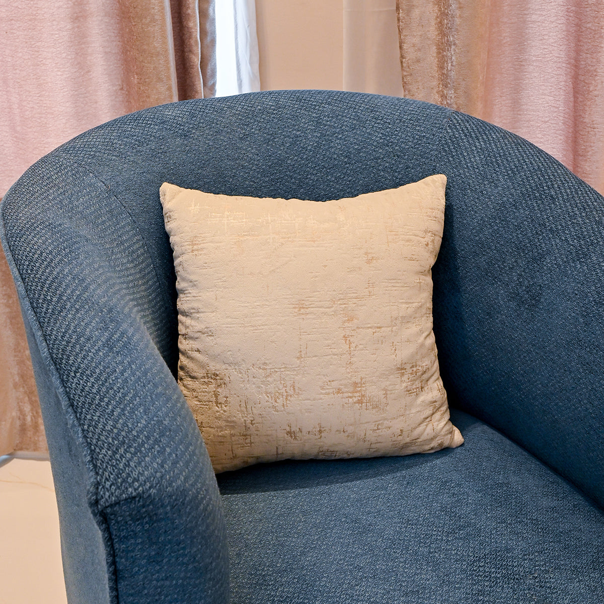 Luxurious Accent Chair