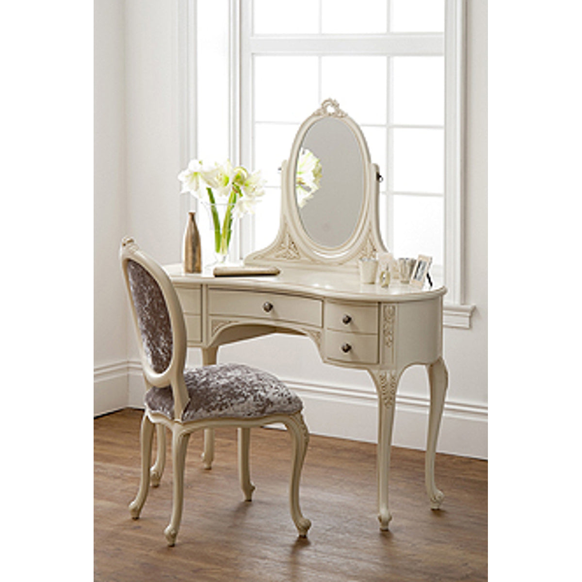 Sleigh Upholstered Ivory Bed