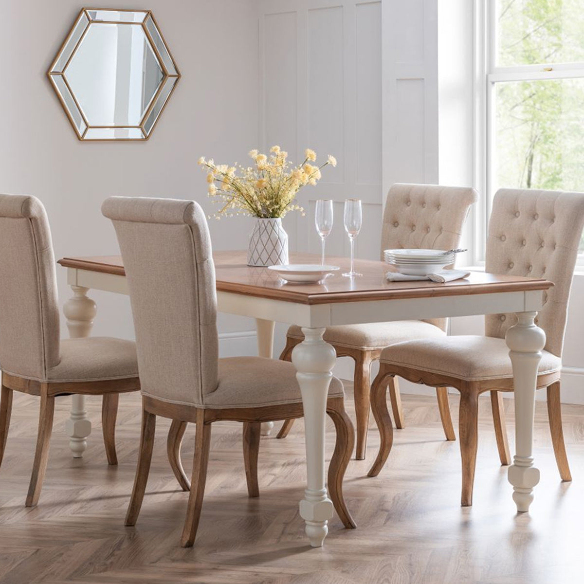 Gloucester Style Dining Table