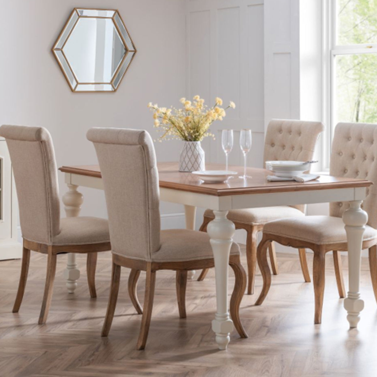 Gloucester Style Dining Table